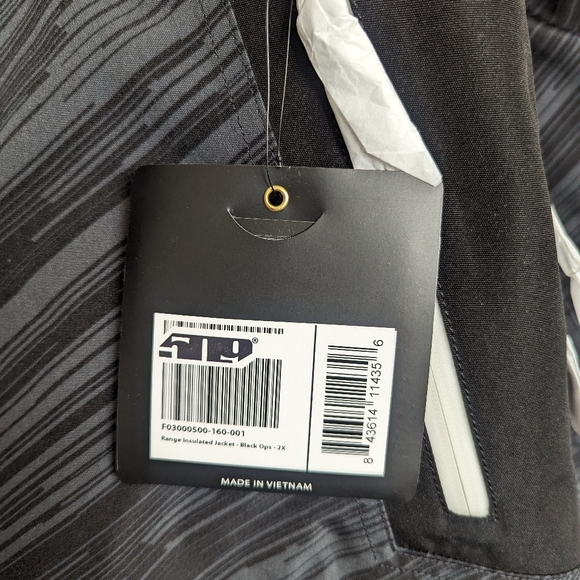 NWT 509 Range Insulated Jacket, Black Ops, 2XL - Picture 2 of 11